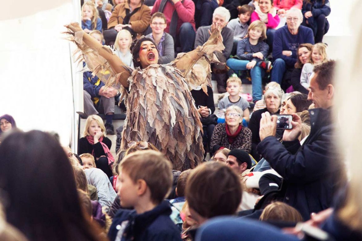 Das Kulturfestival Aarhus Festuge mit der Kinderoper Die Nachtigal.