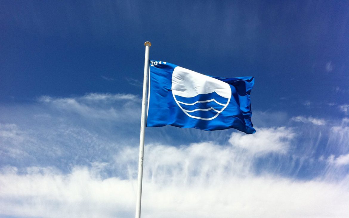 Die Blaue Flagge weht an fast 200 Stränden in Dänemark.