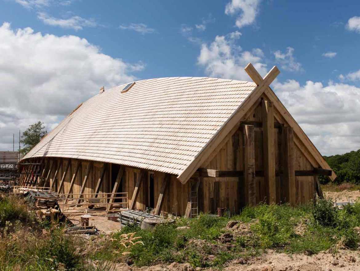 Die Königshalle im Sagnlandet Lejre wird eröffnet.